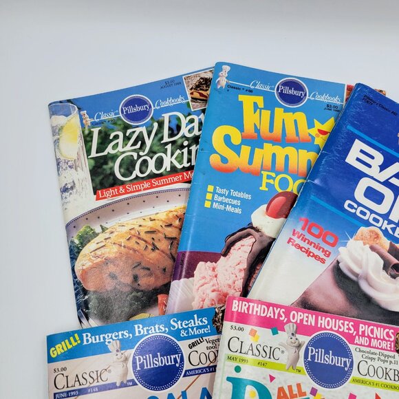 Pillsbury Cookbooks Lot Of 5 1988 1993 Bake-Off BBQ Party Summer Recipe Cooking - Picture 8 of 15